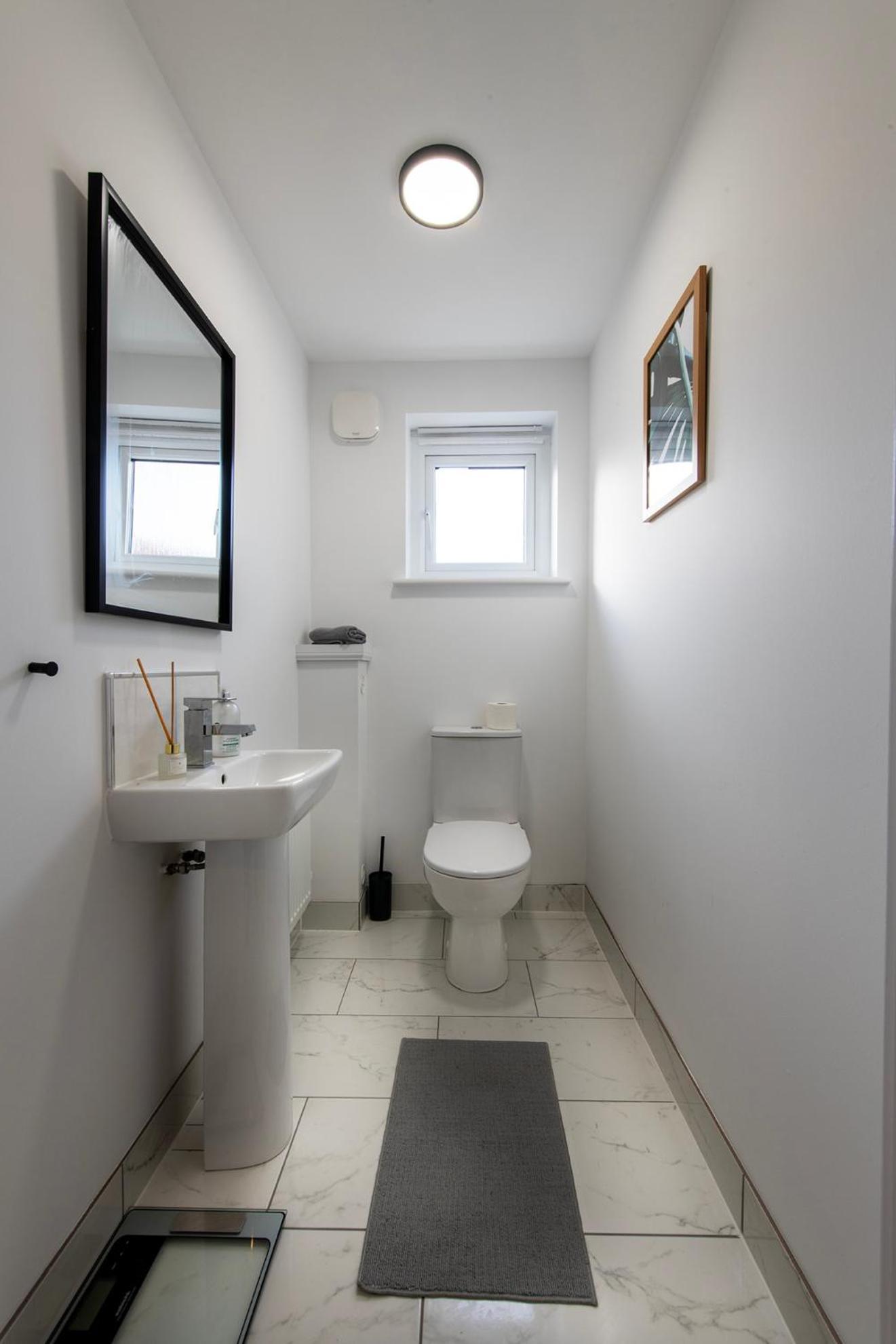 Edinburgh Luxury 4 Bedroom Townhouse With Free Parking Exterior photo